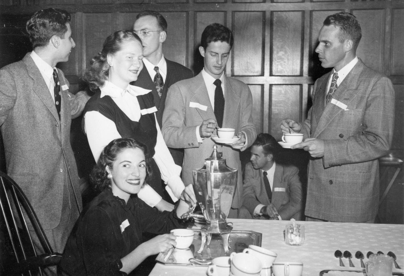 Harriet Oxman ’48 serving tea