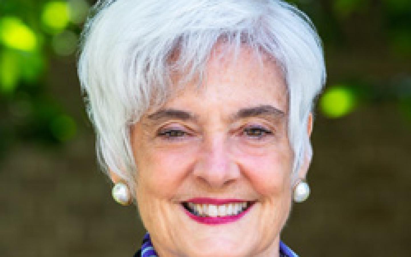 Headshot of Susanne Bruyère