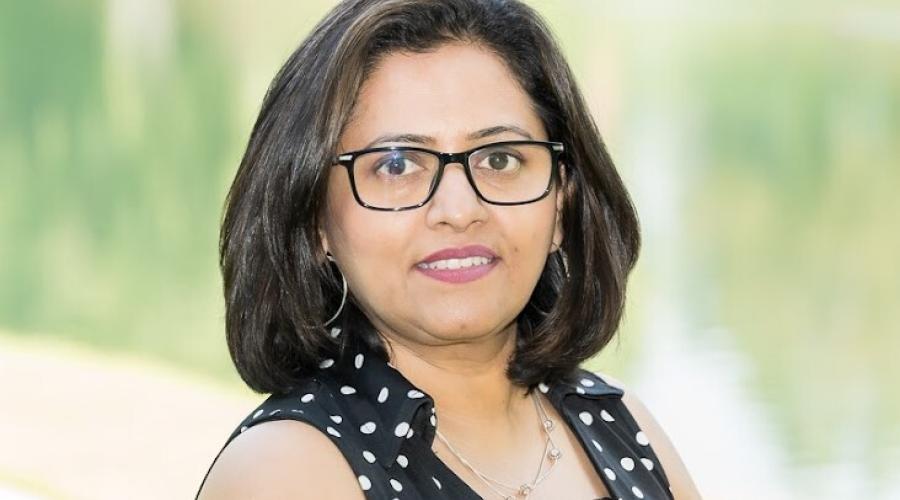 Portrait of Meg Kulkarni, EMHRM ’22