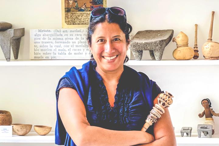 Isela Hernández ’95
