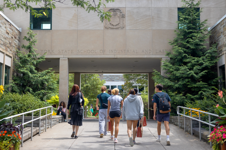 Students walk towards the Ives courtyard at the ILR School. Photo: Noël Heaney (UREL)