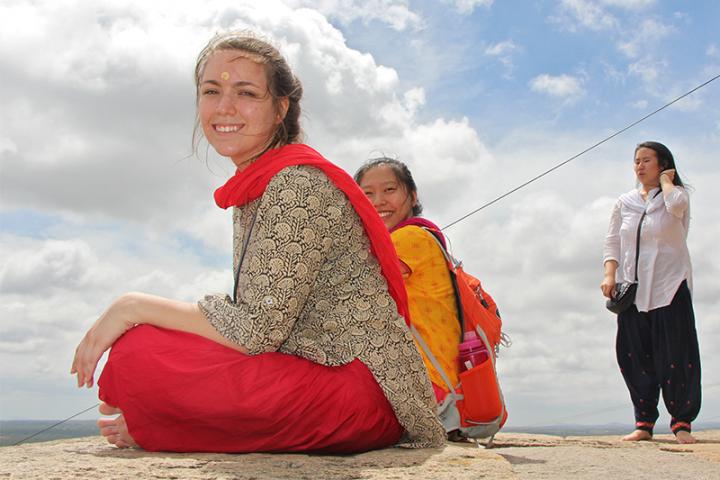 Estefania Palacios '18 studying in India