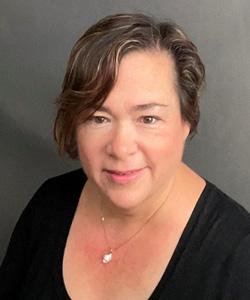 Headshot of Wendy Strobel Gower