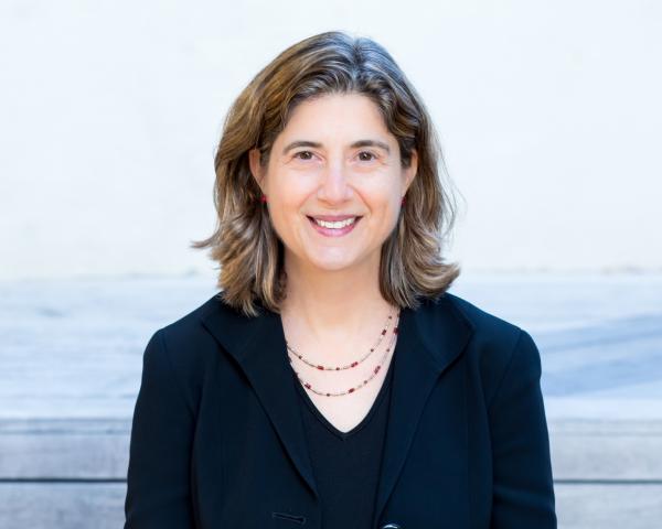 Adrienne DerVartanian's headshot