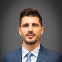 Stefan Ivanovski headshot